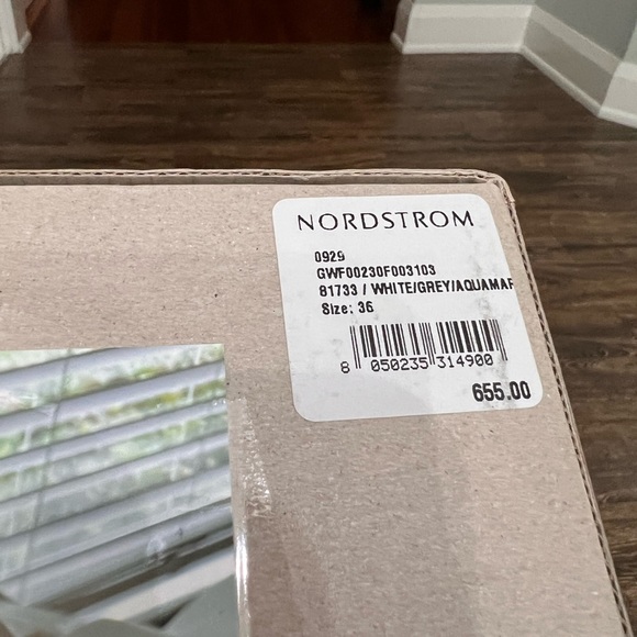 Golden goose sky high size 36 excellent condition only wore around my house! - Picture 3 of 5